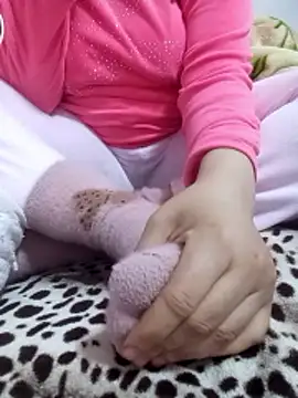 Bombamom online show from March 6, 2026, 8:11 am