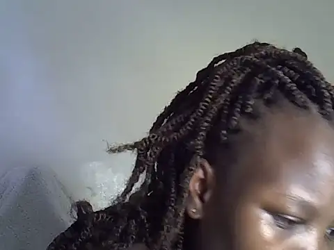 Sonnia  online show from January 17, 2026, 7:13 am