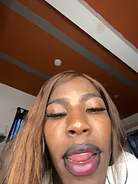 Richchocolatesweet  online show from November 8, 2025, 8:51 pm