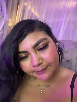 Juli Walker online show from March 3, 2026, 2:50 am