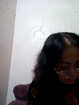 Snapshot of Hotestlove chatting on March 6, 2025, 10:15 pm Hotestlove online show from March 6, 2025, 10:15 pm