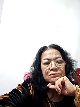 Snapshot of Hotestlove chatting on March 8, 2025, 12:52 pm Hotestlove online show from March 8, 2025, 12:52 pm