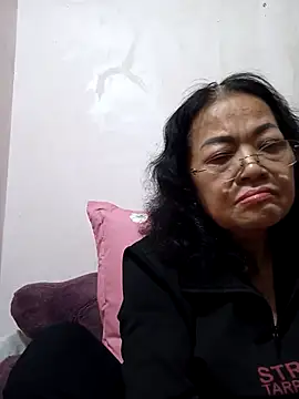 Snapshot of Hotestlove chatting on March 12, 2025, 10:48 am Hotestlove online show from March 12, 2025, 10:48 am