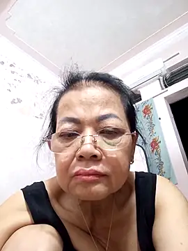Snapshot of Hotestlove chatting on September 16, 2025, 9:16 pm Hotestlove online show from September 16, 2025, 9:16 pm