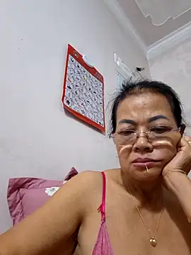 Snapshot of Hotestlove chatting on September 20, 2025, 10:27 am Hotestlove online show from September 20, 2025, 10:27 am