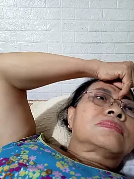 Snapshot of Hotestlove chatting on October 7, 2025, 1:52 pm Hotestlove online show from October 7, 2025, 1:52 pm