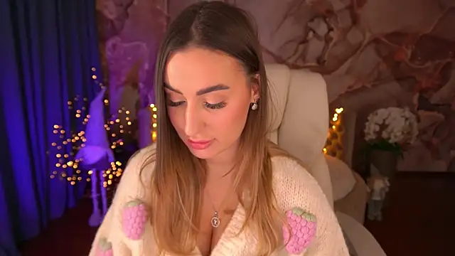 LiaBrazzerr online show from December 7, 2024, 7:10 pm