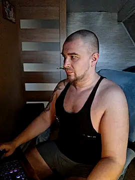 Foxyshaved online show from March 12, 2026, 5:57 am