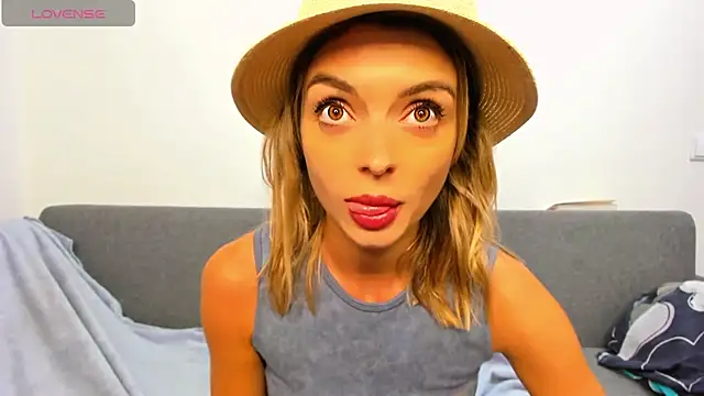  ellen meow  online show from November 6, 2025, 9:37 pm