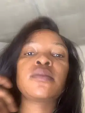 slimcateee online show from June 6, 2026, 7:02 am