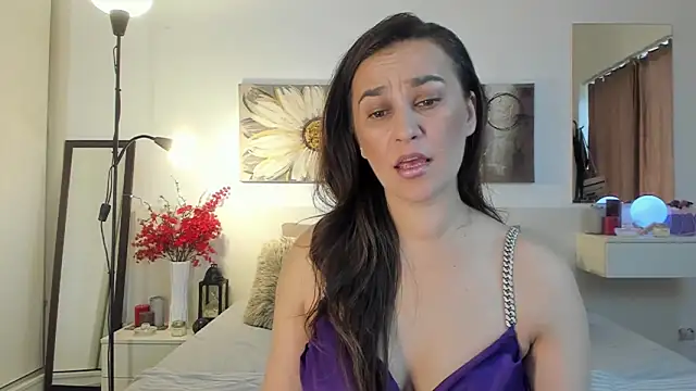 JoyCasidy online show from October 9, 2025, 9:29 am