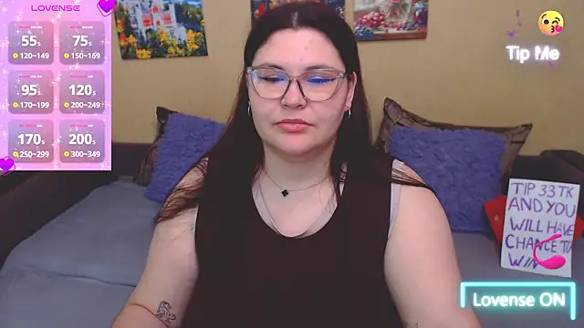 JuliaKeln online show from June 7, 2026, 3:16 pm