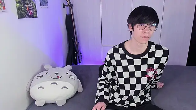 Aventure Twinks online show from February 7, 2025, 7:59 pm