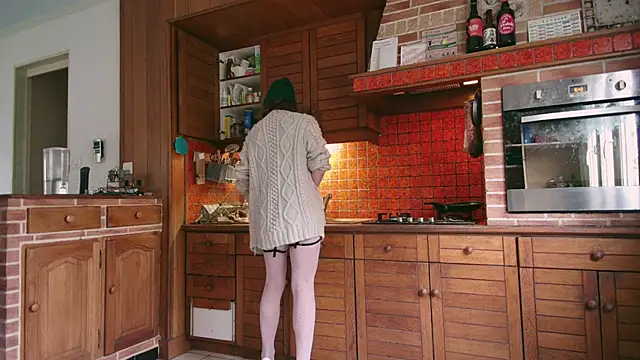 Prxscillia Tx online show from December 23, 2024, 1:45 pm