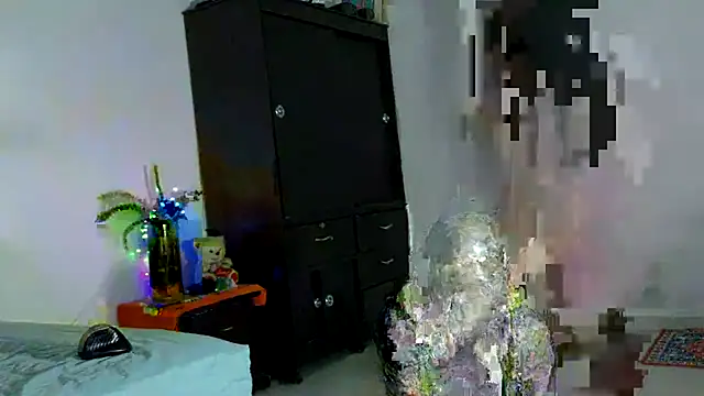 fantasty nylon online show from March 20, 2026, 10:03 pm