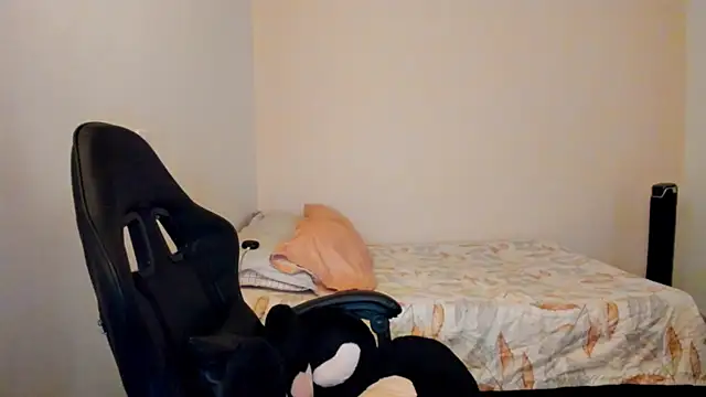 nina pons online show from April 1, 2026, 10:29 pm