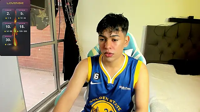 Franco Rizzo  online show from December 3, 2024, 9:12 pm