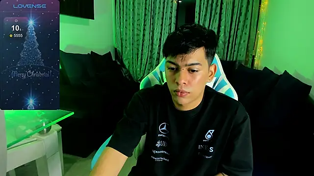 Franco Rizzo  online show from December 10, 2024, 11:40 pm