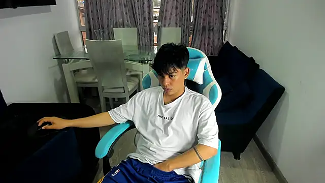 Franco Rizzo  online show from February 6, 2025, 10:32 pm