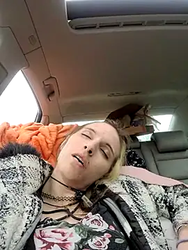 SmokeShow686 online show from March 20, 2025, 5:36 pm