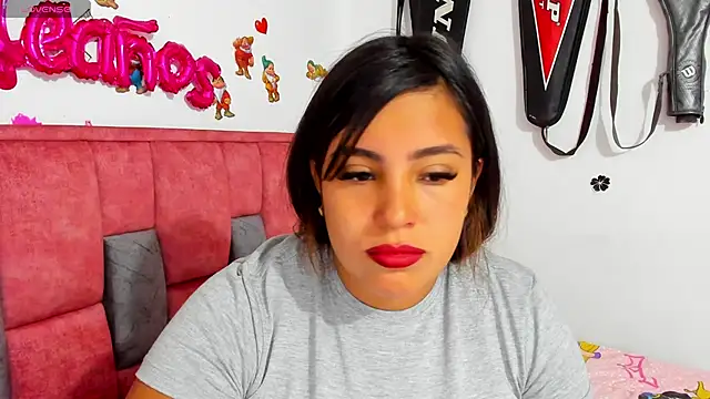 Snapshot of elana_kepler chatting on December 10, 2024, 12:50 am elana kepler online show from December 10, 2024, 12:50 am