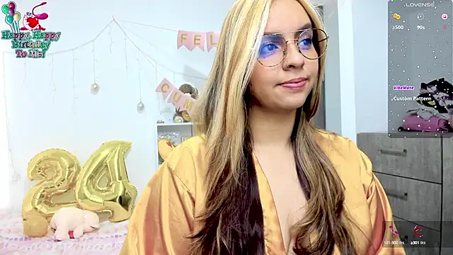 Valery7rose  online show from February 20, 2025, 3:41 pm