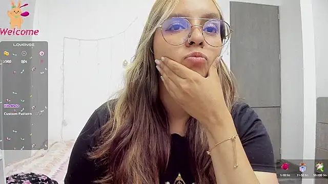 Valery7rose  online show from March 18, 2025, 1:43 am