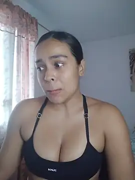 Snapshot of JuanaSimons chatting on November 30, 2025, 9:41 pm JuanaSimons online show from November 30, 2025, 9:41 pm