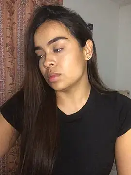 Snapshot of JuanaSimons chatting on February 21, 2026, 12:44 am JuanaSimons online show from February 21, 2026, 12:44 am