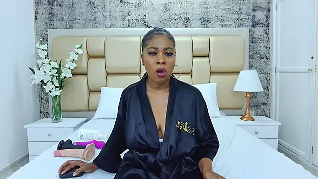 AlisonTravis online show from January 8, 2025, 7:03 am