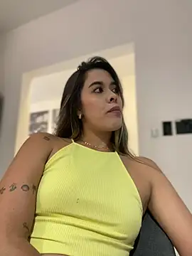 Emilia Bakerr online show from February 10, 2025, 6:35 pm