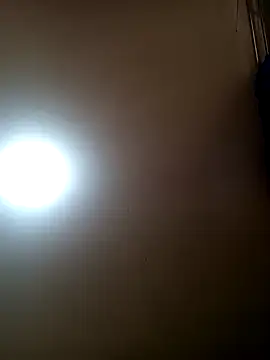 TrainedFinder5 online show from November 5, 2025, 10:10 pm