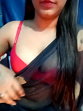 Snapshot of Gulabo-jaan chatting on February 3, 2025, 1:30 pm Gulabo-jaan online show from February 3, 2025, 1:30 pm