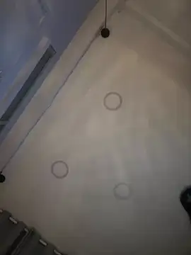 MarianaBenz online show from March 6, 2025, 8:48 pm