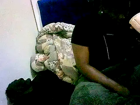 Snapshot of honeypotsweet chatting on February 2, 2026, 7:18 am honeypotsweet online show from February 2, 2026, 7:18 am