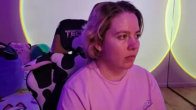 InternetFairy XO online show from January 31, 2025, 6:13 am