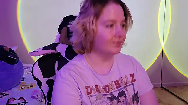 InternetFairy XO online show from February 21, 2025, 8:51 am