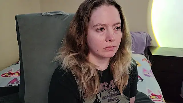 InternetFairy XO online show from April 11, 2026, 4:50 am