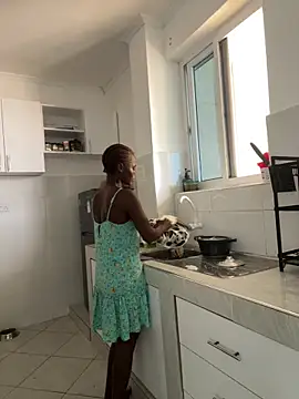 Snapshot of petiteebony_81 chatting on February 16, 2026, 8:54 am petiteebony 81 online show from February 16, 2026, 8:54 am