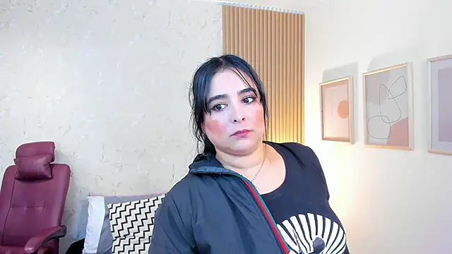 Snapshot of taylor_bennet chatting on November 7, 2025, 11:54 am taylor bennet online show from November 7, 2025, 11:54 am