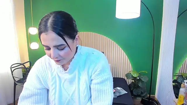 Snapshot of taylor_bennet chatting on December 18, 2025, 11:49 am taylor bennet online show from December 18, 2025, 11:49 am