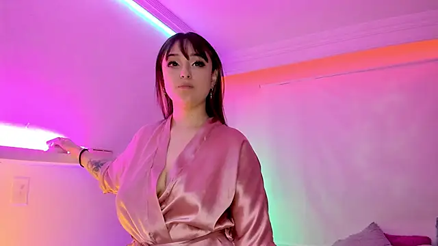 Gloomydoll online show from November 22, 2025, 5:23 pm