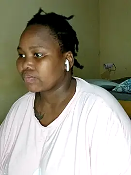 Real1SweetQueen online show from March 22, 2025, 9:42 pm