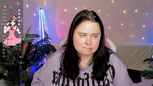 Snapshot of Akemi_BBW chatting on December 10, 2024, 9:22 pm Akemi BBW online show from December 10, 2024, 9:22 pm