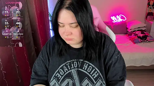 Akemi BBW online show from November 8, 2025, 4:34 am