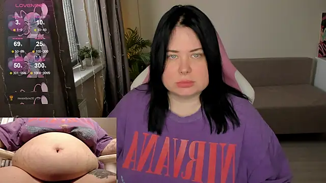 Akemi BBW online show from December 1, 2025, 7:13 am