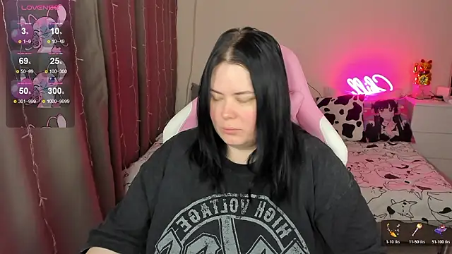 Snapshot of Akemi_BBW chatting on February 10, 2026, 4:05 am Akemi BBW online show from February 10, 2026, 4:05 am