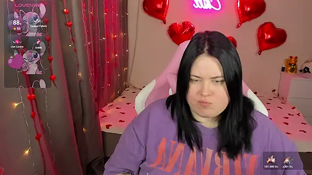 Snapshot of Akemi_BBW chatting on February 20, 2026, 6:26 am Akemi BBW online show from February 20, 2026, 6:26 am