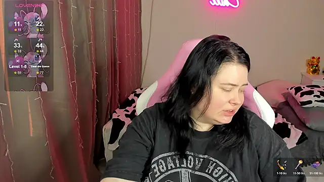 Snapshot of Akemi_BBW chatting on March 2, 2026, 7:59 am Akemi BBW online show from March 2, 2026, 7:59 am