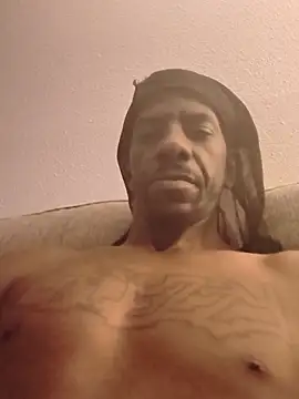 Snapshot of icyMike43 chatting on February 12, 2026, 7:36 am icyMike43 online show from February 12, 2026, 7:36 am